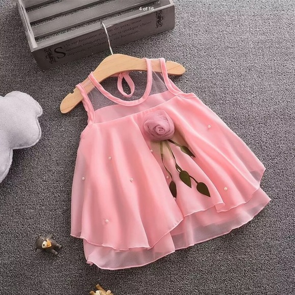 NWT beautiful little girls dress - Picture 7 of 8